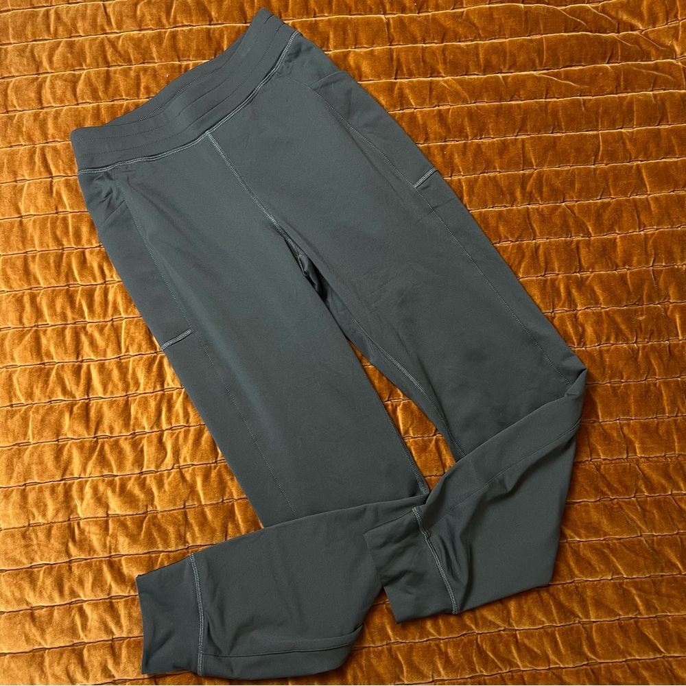 Fabletics Dark Gray Athletic‎ Jogger Pants